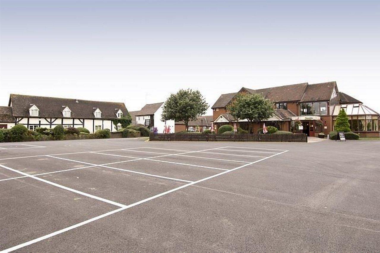 Premier Inn Coventry East Екстериор снимка